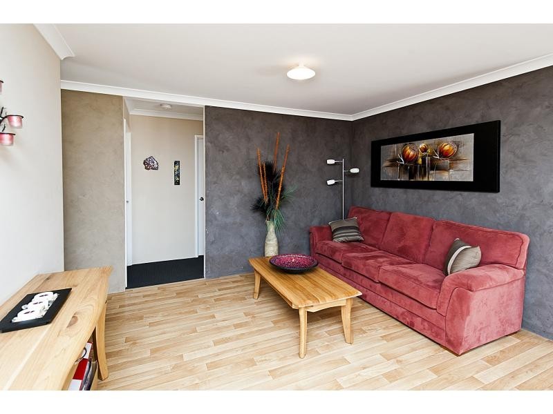 8 Rennex Ramble, Ellenbrook WA 6069