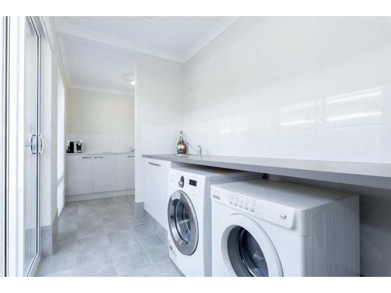 7 Westcourt Street, Baldivis WA 6171