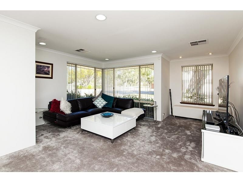 78 Ryrie Avenue, Como WA 6152