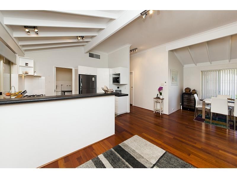 78 Ryrie Avenue, Como WA 6152