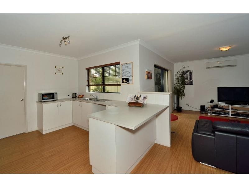 3/65 Sutton Street, Mandurah WA 6210