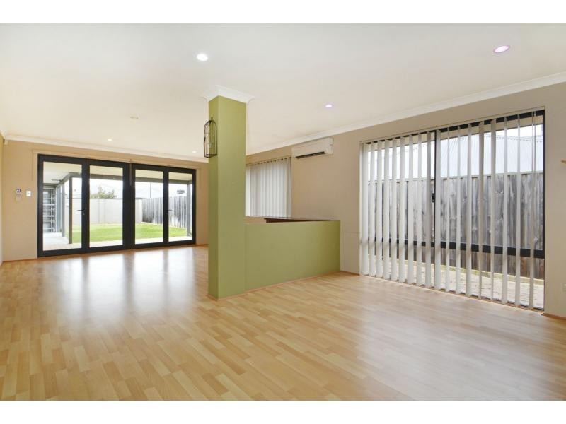 169 Elmridge Parkway, Ellenbrook WA 6069