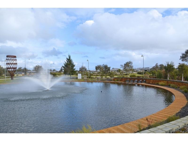 169 Elmridge Parkway, Ellenbrook WA 6069