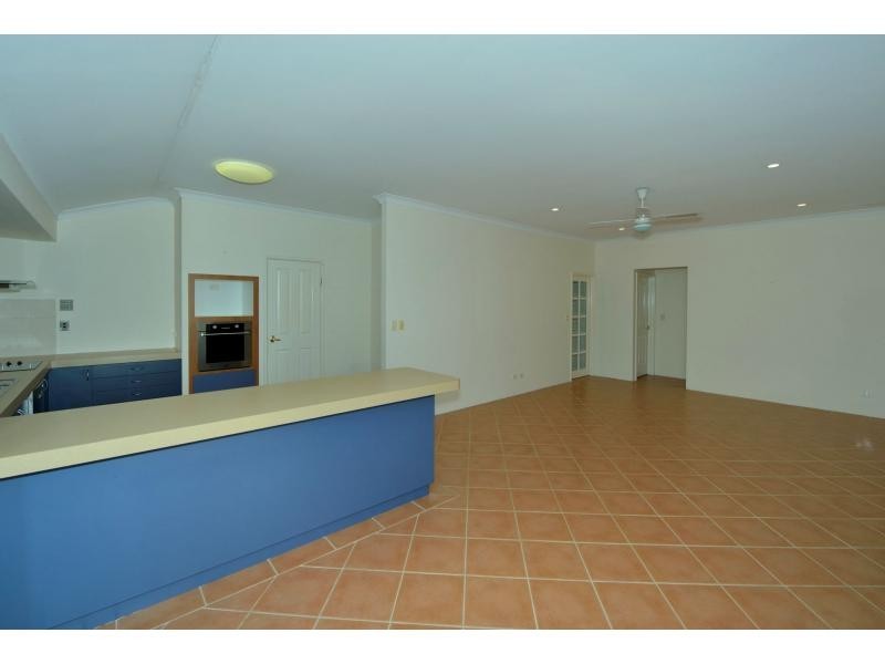 37 Suncrest Meander, Meadow Springs WA 6210