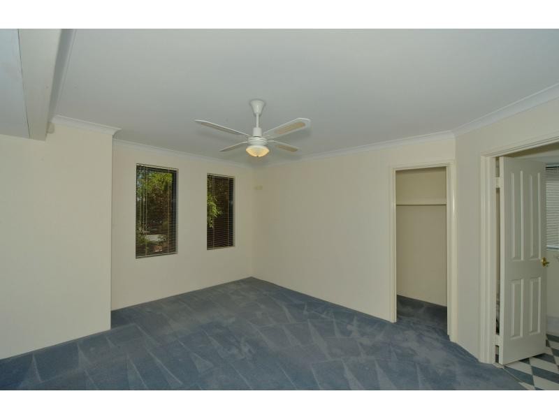 37 Suncrest Meander, Meadow Springs WA 6210