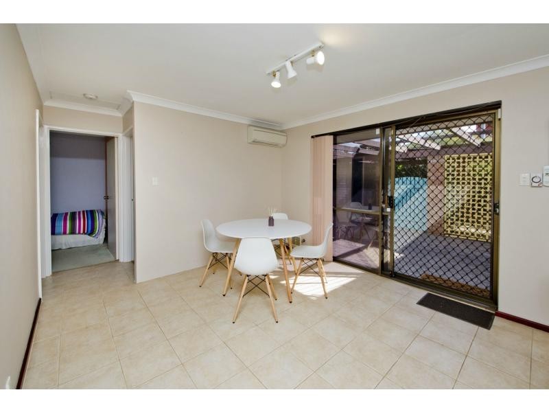 17 Robinson Road, Eden Hill WA 6054