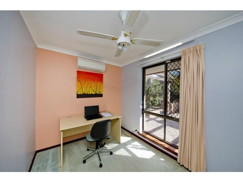 17 Robinson Road, Eden Hill WA 6054