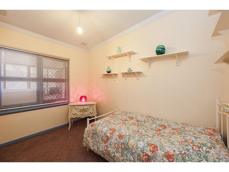 15 Heaton Way, Safety Bay WA 6169