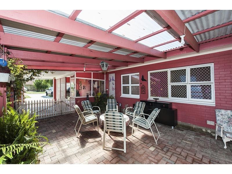 15 Heaton Way, Safety Bay WA 6169