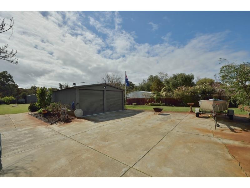 14 Paull Street, Furnissdale WA 6209