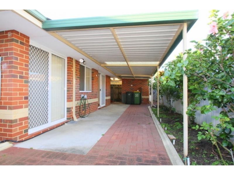 33/12 McNicholl Street, Rockingham WA 6168