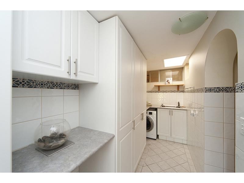 5 Lana Court, Rossmoyne WA 6148