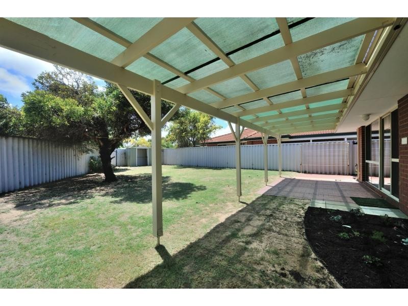 11 Bandera Close, Warnbro WA 6169