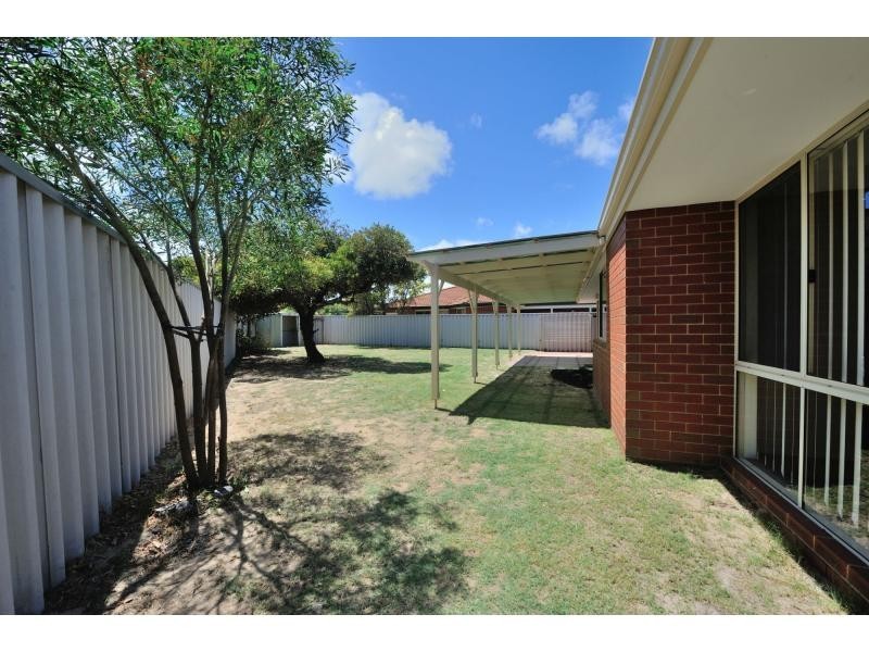 11 Bandera Close, Warnbro WA 6169