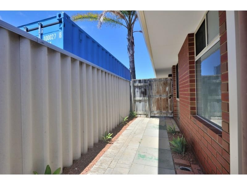 11 Bandera Close, Warnbro WA 6169