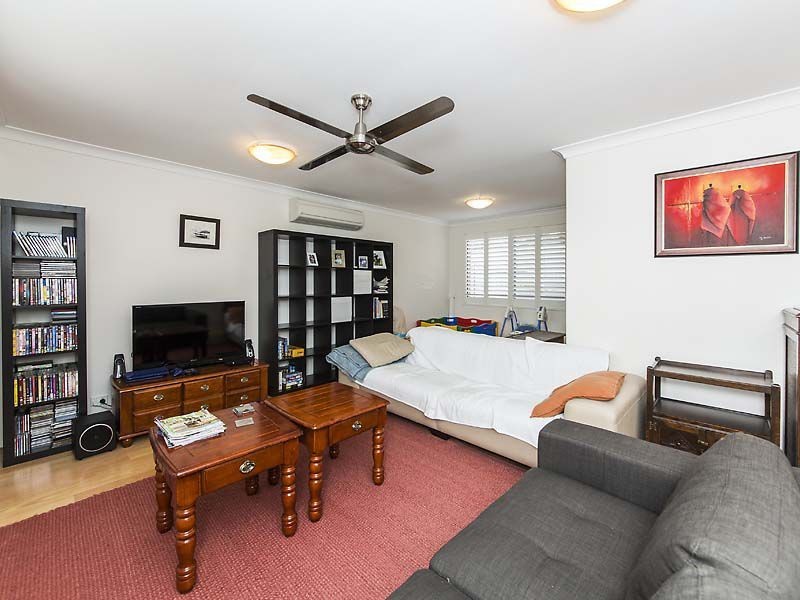 6 Amoria Court, Mullaloo WA 6027