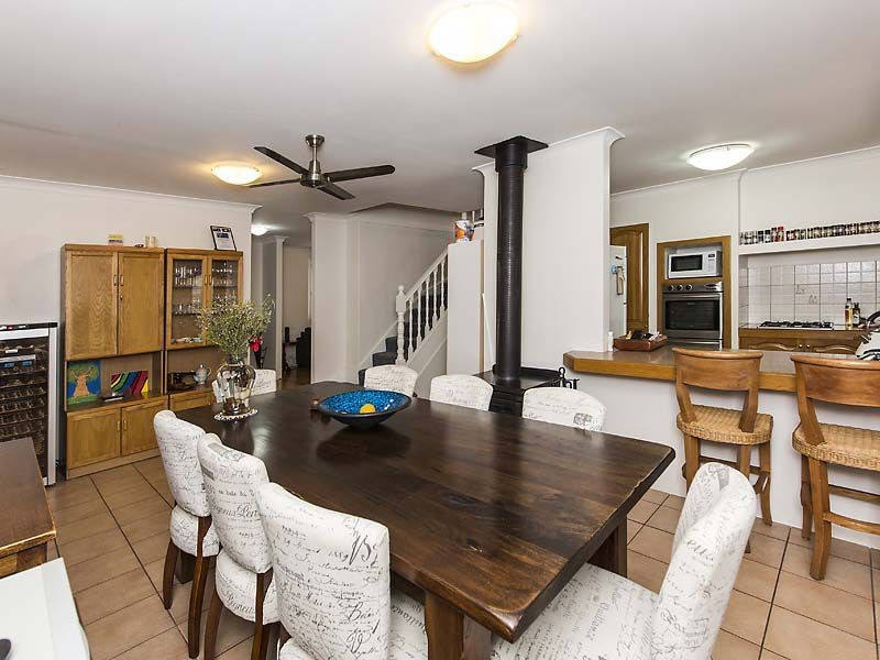 6 Amoria Court, Mullaloo WA 6027