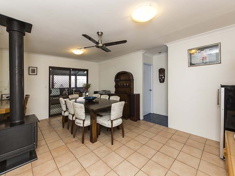 6 Amoria Court, Mullaloo WA 6027