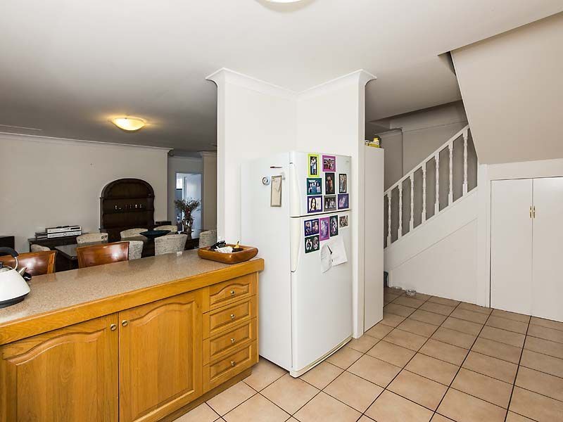 6 Amoria Court, Mullaloo WA 6027