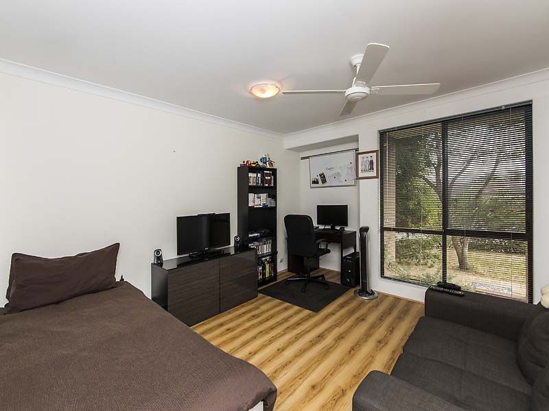 6 Amoria Court, Mullaloo WA 6027