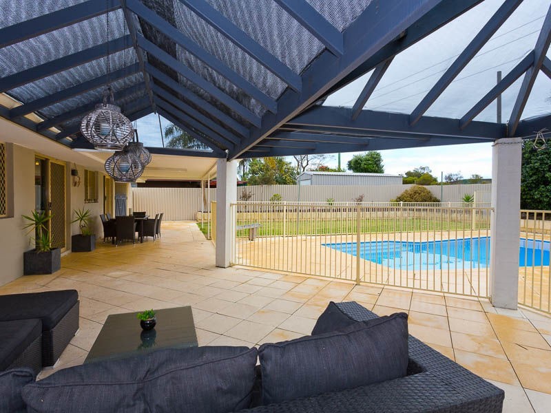 19 Grassbird Loop, Yangebup WA 6164