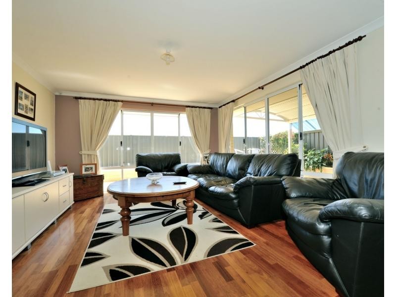 15 Borealis Drive, Baldivis WA 6171