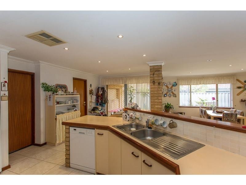 30 Kirwan Way, Winthrop WA 6150