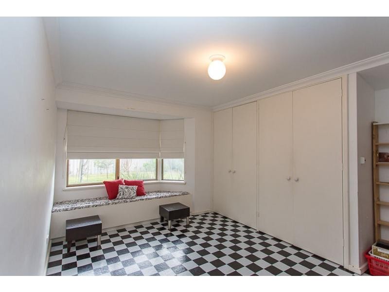 30 Kirwan Way, Winthrop WA 6150