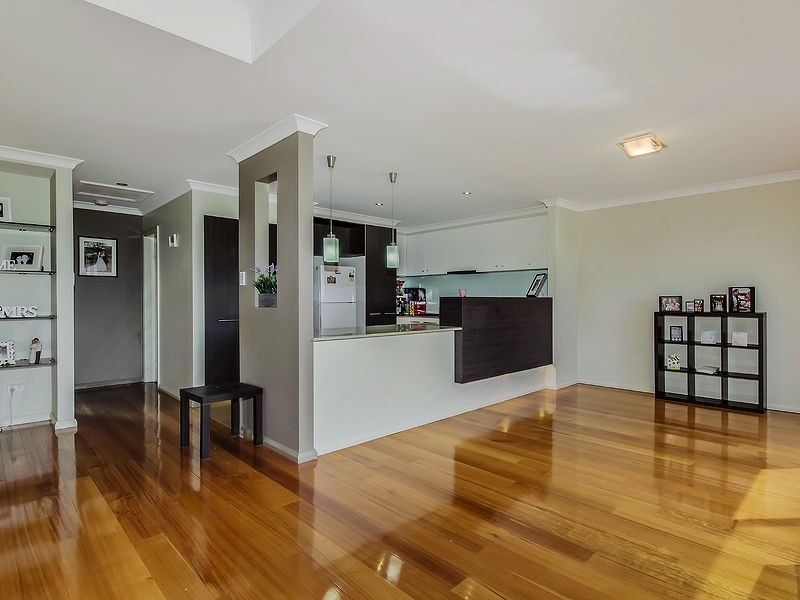 2/61 Jecks Street, Rockingham WA 6168