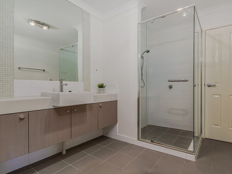 2/61 Jecks Street, Rockingham WA 6168