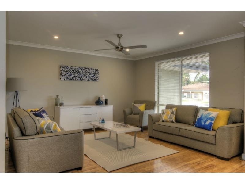 24 Williambury Drive, Yangebup WA 6164