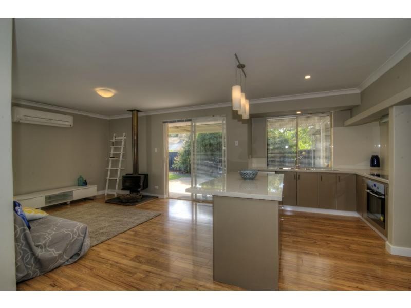 24 Williambury Drive, Yangebup WA 6164