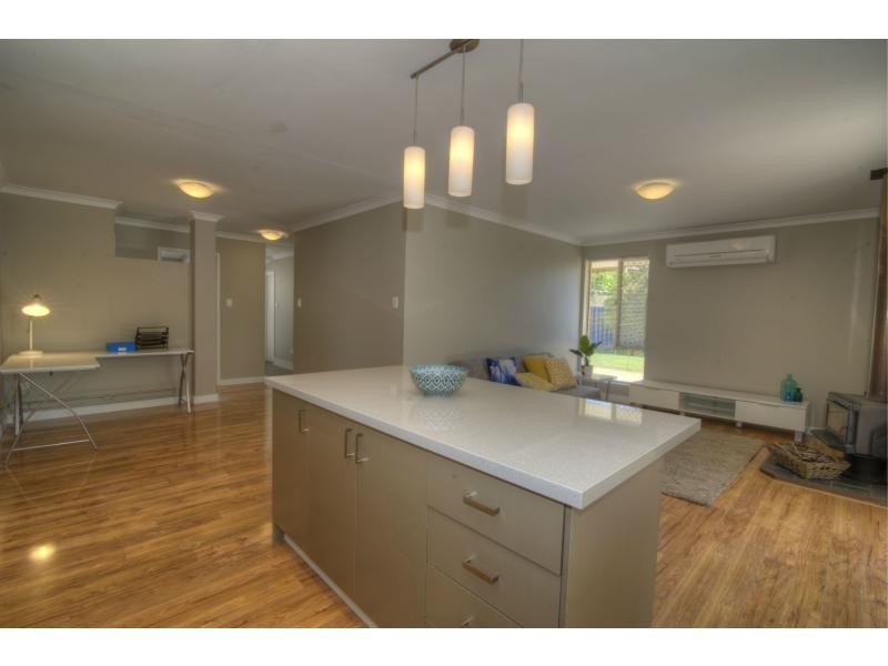 24 Williambury Drive, Yangebup WA 6164