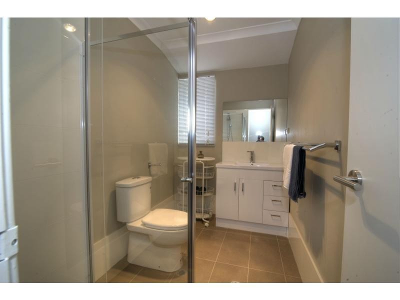 24 Williambury Drive, Yangebup WA 6164