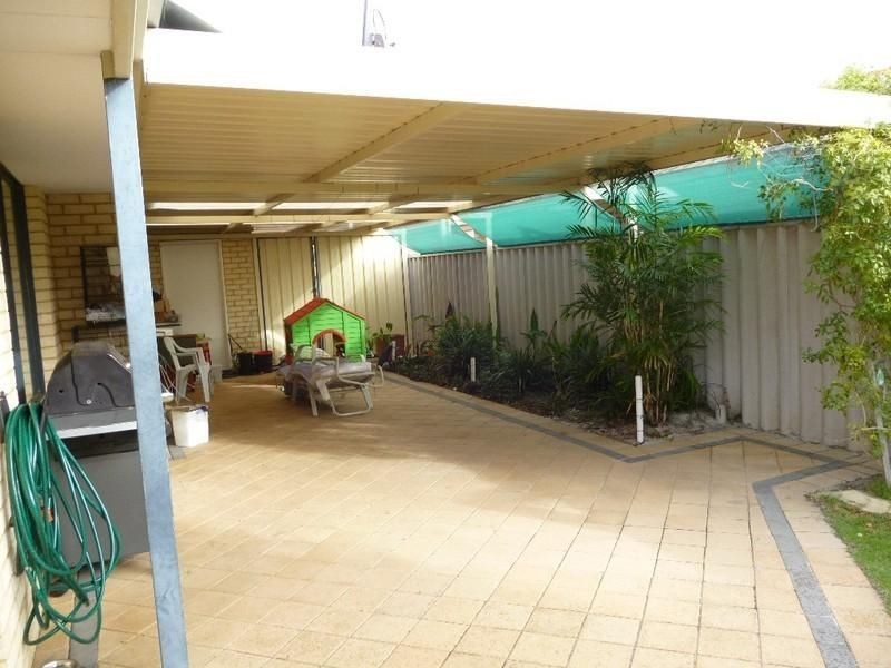 40 Montoro Drive, Port Kennedy WA 6172