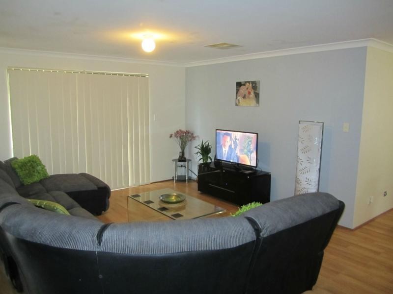 40 Montoro Drive, Port Kennedy WA 6172