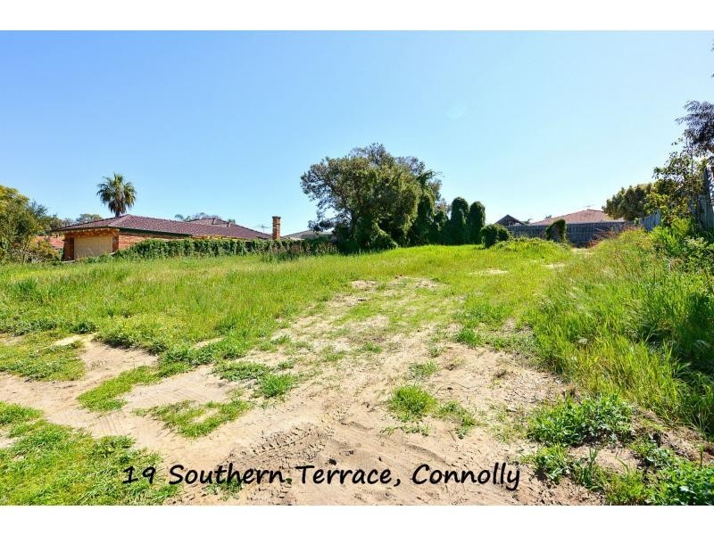 19 Southern Terrace, Connolly WA 6027