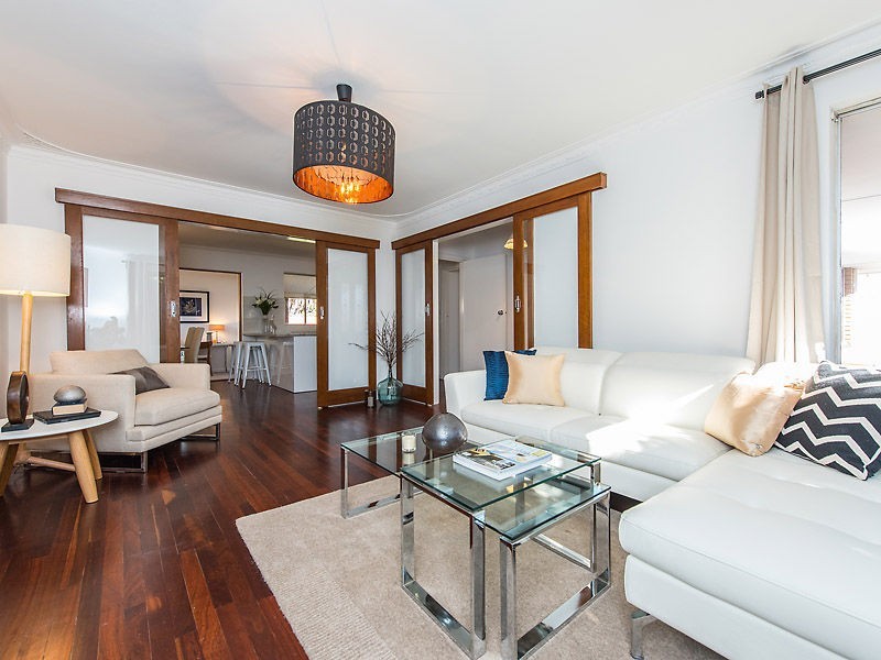 43 Davies Crescent, Kardinya WA 6163