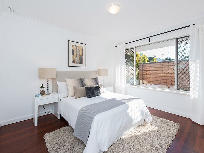 43 Davies Crescent, Kardinya WA 6163