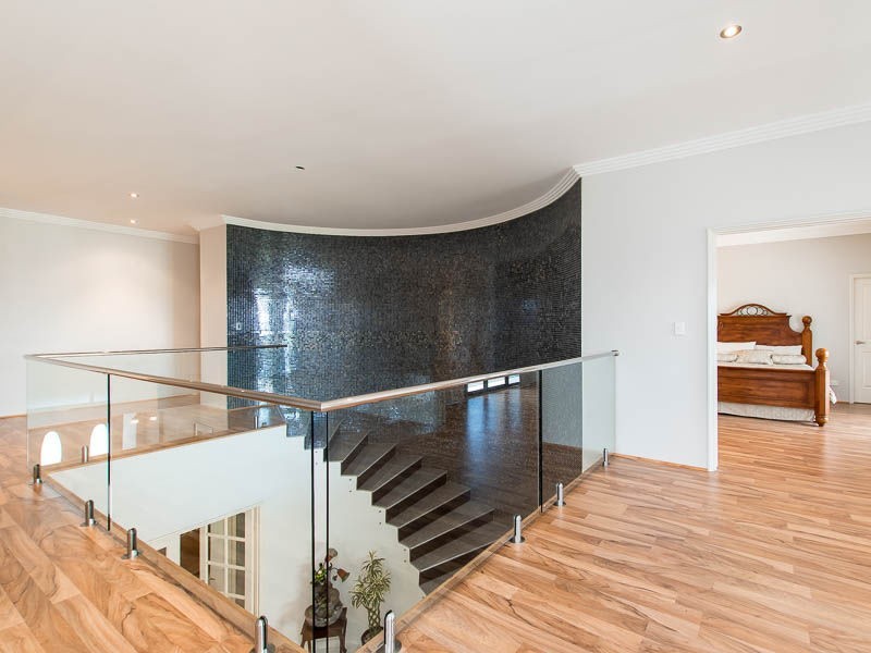 196 Kingsway, Darch WA 6065