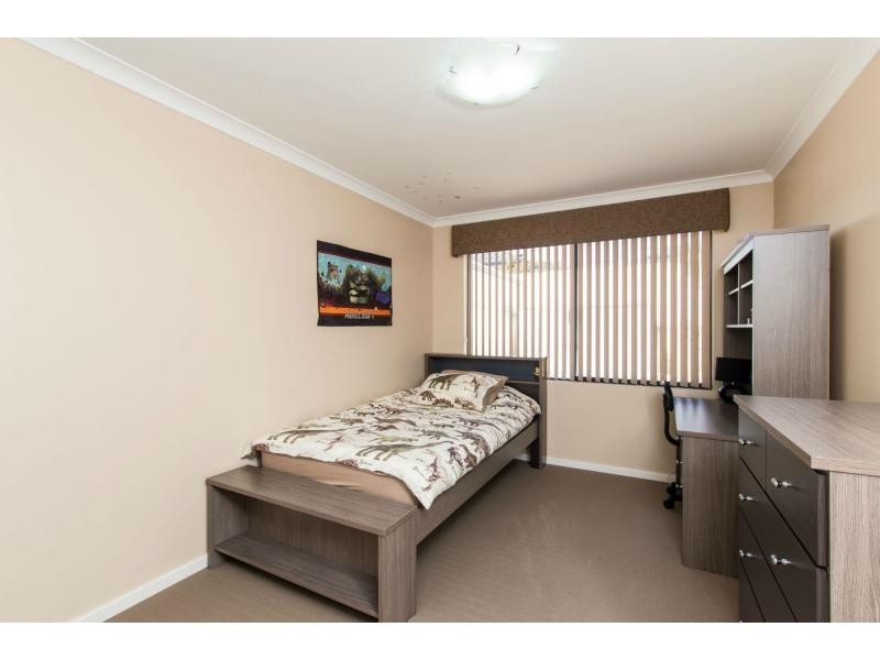 24 Cooper Street, Madeley WA 6065