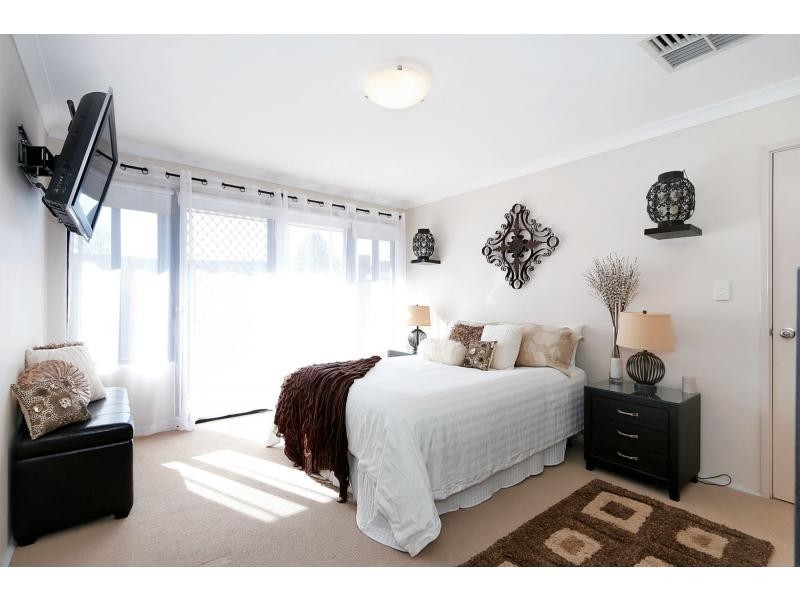 21 Langford Avenue, Langford WA 6147