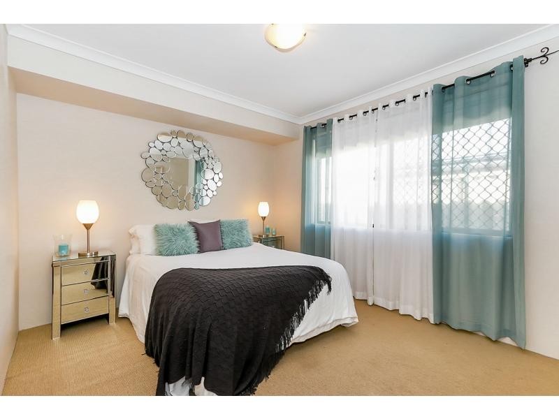 21 Langford Avenue, Langford WA 6147