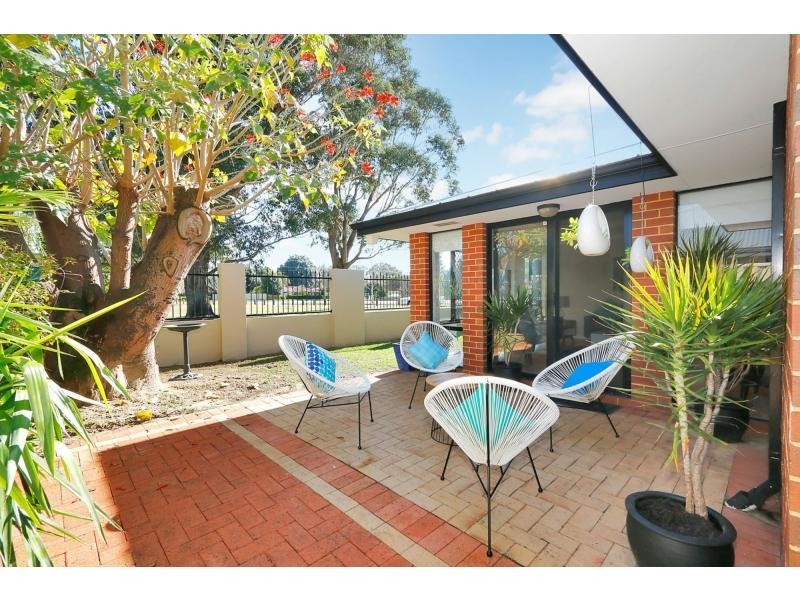 21 Langford Avenue, Langford WA 6147