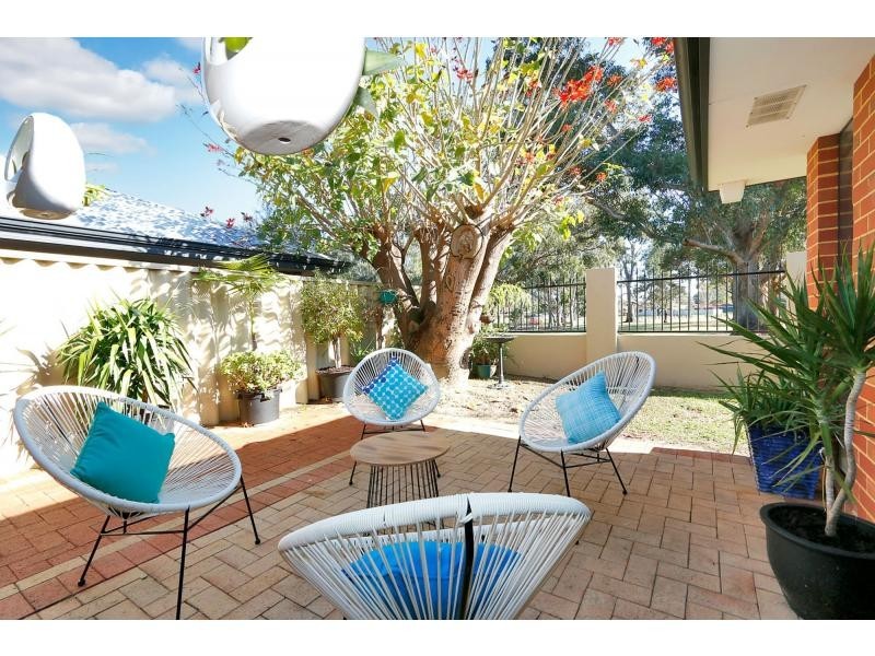 21 Langford Avenue, Langford WA 6147