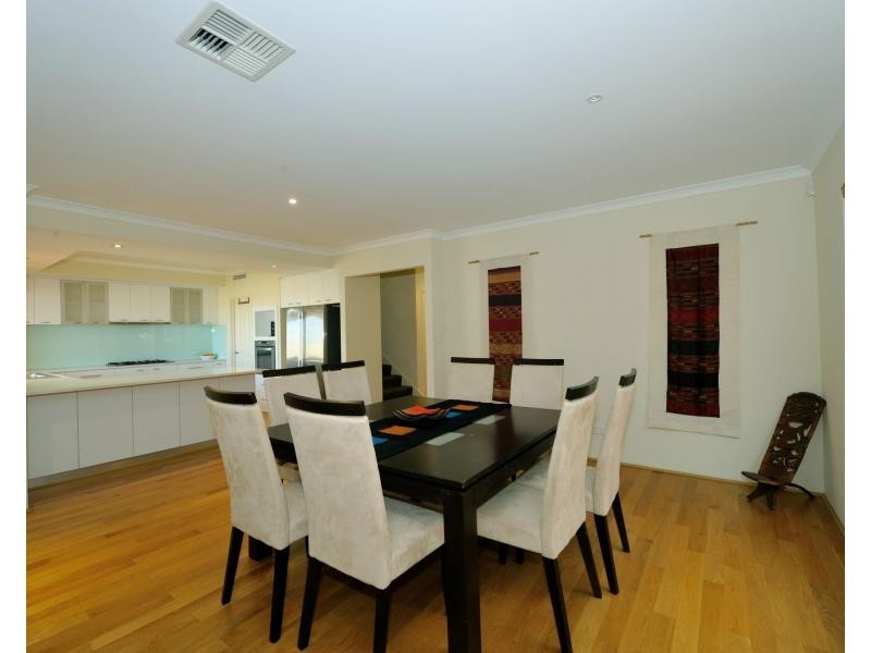 83 Greeson Parkway, Secret Harbour WA 6173