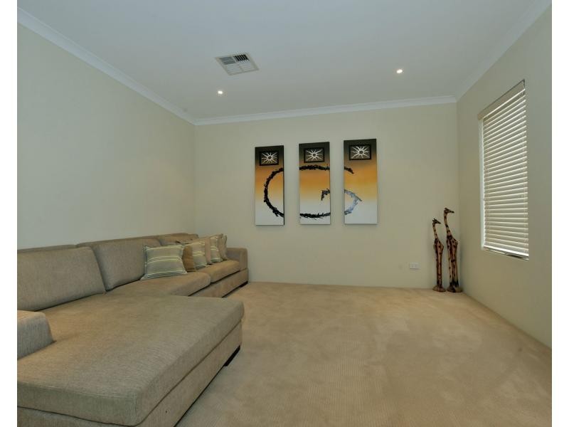 83 Greeson Parkway, Secret Harbour WA 6173