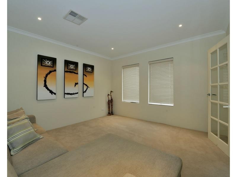 83 Greeson Parkway, Secret Harbour WA 6173