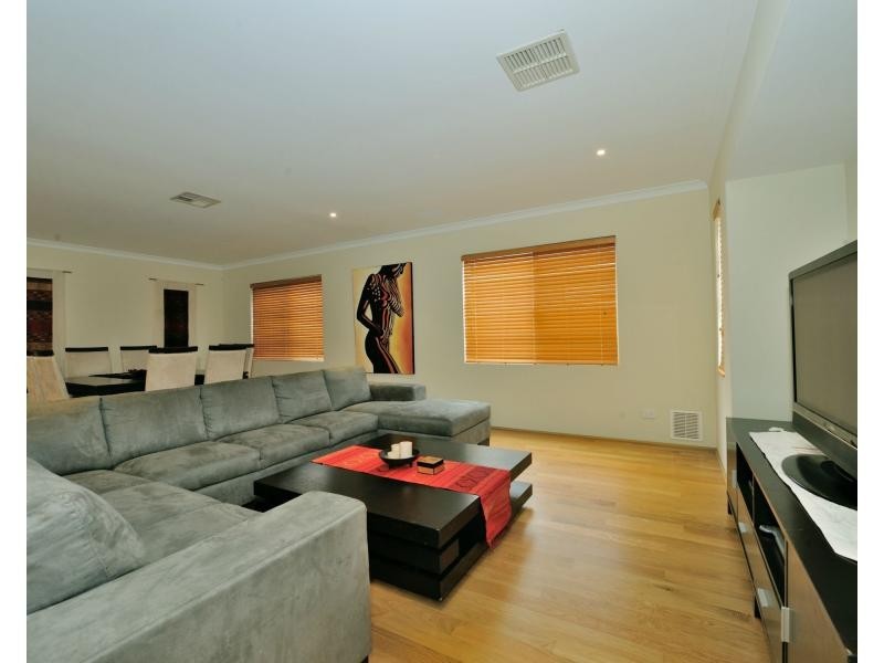 83 Greeson Parkway, Secret Harbour WA 6173