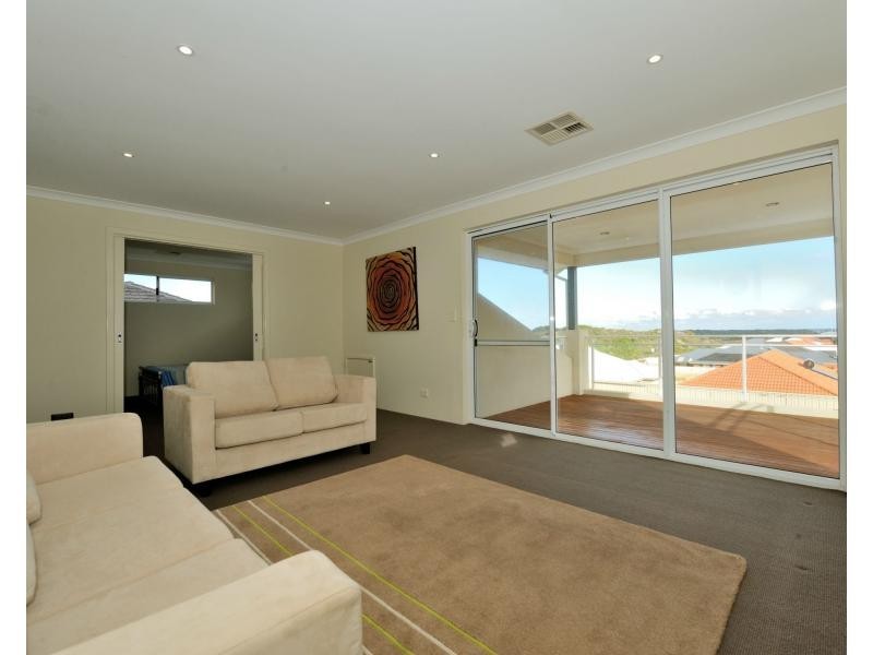 83 Greeson Parkway, Secret Harbour WA 6173
